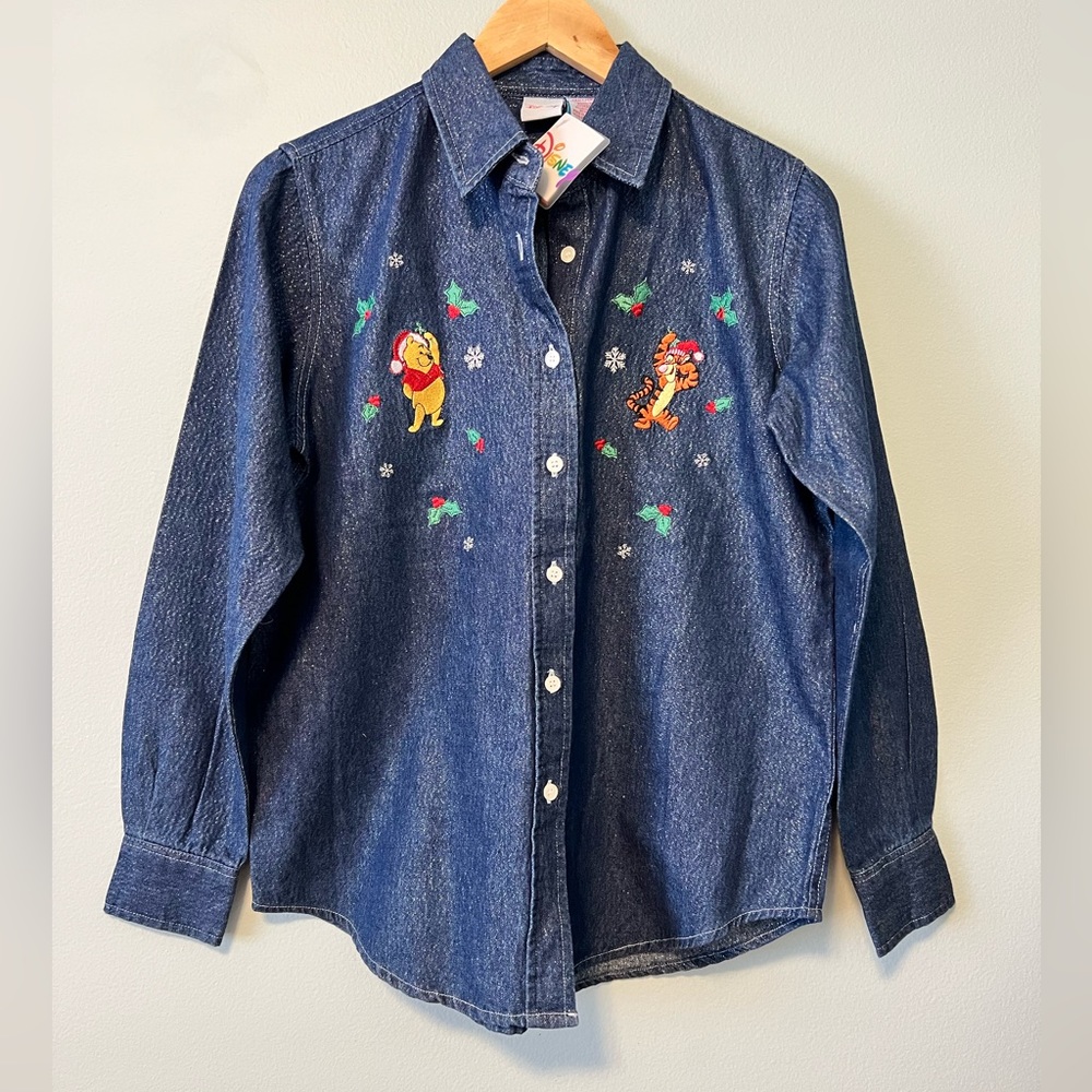 NWT Vintage Disney Winnie the Pooh Christmas Shirt